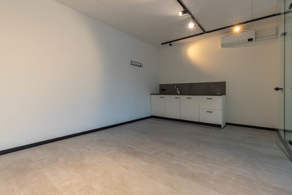 Medium property photo - Titaniumweg 466, 2401 ML Alphen aan den Rijn